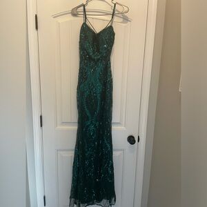 NWT long beaded formal green dress. Hello gorgeous brand. Excellent condition